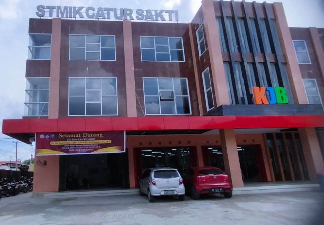 STMIK Catur Sakti Kendari Hadirkan Peluang Emas untuk Mahasiswa: Kolaborasi Strategis bersama Kominfo RI Siapkan SDM Digital Unggul